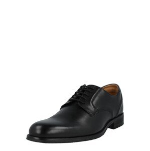 CLARKS Šnurovacie topánky 'CraftArlo'  čierna