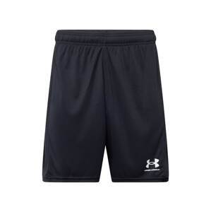 UNDER ARMOUR Športové nohavice 'Challenger'  čierna / biela
