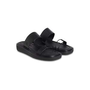 Calvin Klein Jeans Sandále  čierna